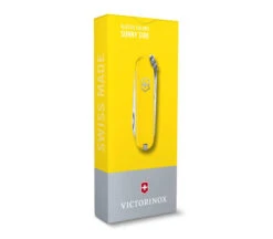 Victorinox Classic SD Swiss Multitool Sunny Side Handle Plain Edge 0.6223.8G -Cold Steel Zone 938d3759 1ace 476d bb36 5cf1692fadbb 20089.1628622217